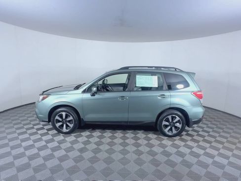 Used 2018 Subaru Forester 2.5i Premium AWD/4WD image 5