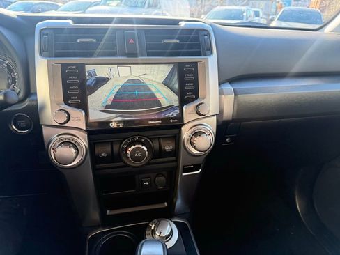 Used 2022 Toyota 4Runner Trail Special Edition AWD/4WD image 27