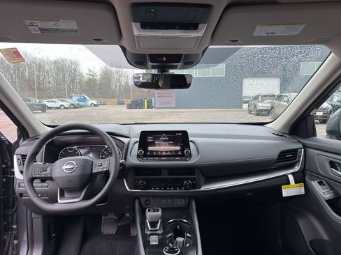 New 2026 Nissan Rogue SV image 28