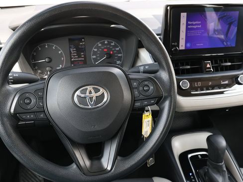 Used 2024 Toyota Corolla LE FWD image 15