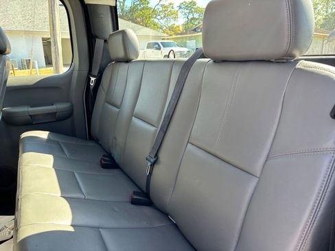 Used 2011 Chevrolet Silverado 3500 W/T image 22