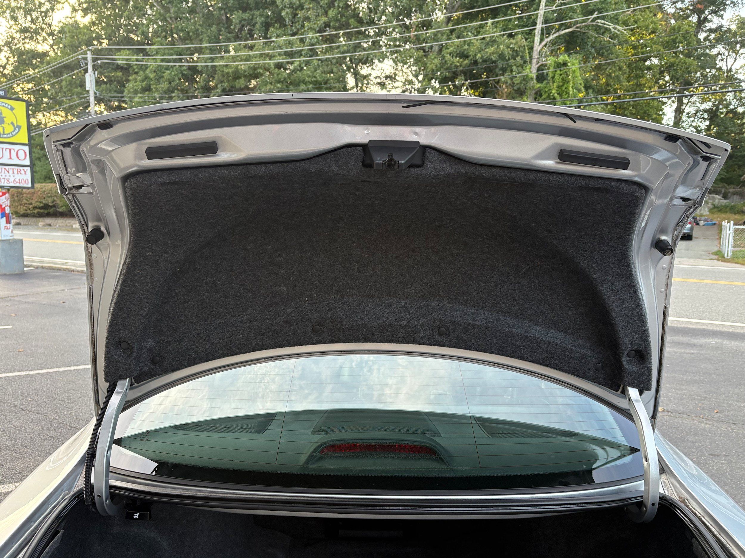 Used 2011 Honda Accord EX-L image 24
