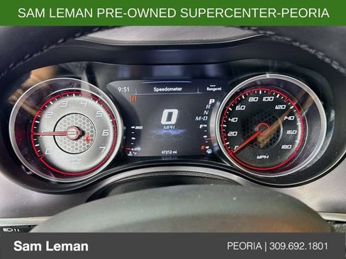 Used 2022 Dodge Charger Scat Pack w/ Plus Group RWD image 12