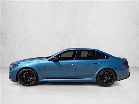 Used 2027 BMW M5 w/ Carbon Package AWD/4WD image 8