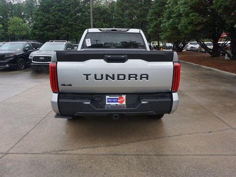 Used 2024 Toyota Tundra SR5 w/ SR5 Premium Package AWD/4WD image 20