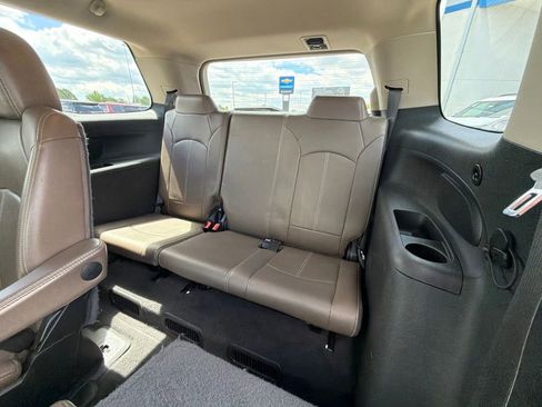 Used 2015 GMC Acadia SLT FWD image 13