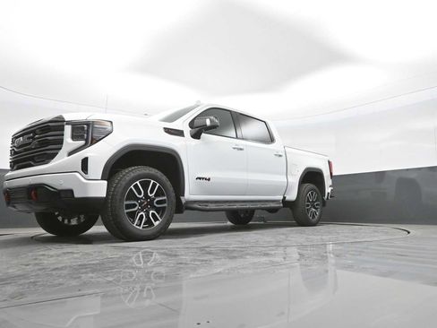 New 2026 GMC Sierra 1500 AT4 w/ AT4 Premium Package AWD/4WD image 37