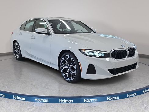 Used 2025 BMW 330i Sedan w/ Convenience Package image 4