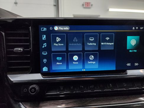 Used 2024 Chevrolet Silverado 2500 LTZ w/ LTZ Plus Package image 57