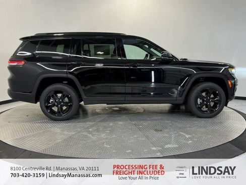 New 2025 Jeep Grand Cherokee L Limited w/ Luxury Tech Group II AWD/4WD image 3
