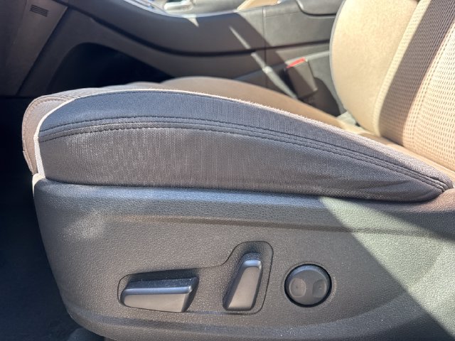Used 2022 Hyundai Santa Fe SEL w/ Cargo Package FWD image 14