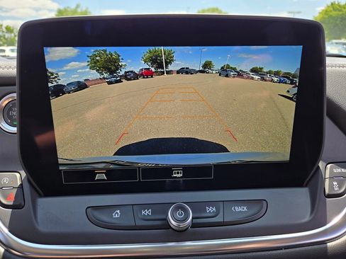Used 2025 Chevrolet Blazer LT AWD/4WD image 20