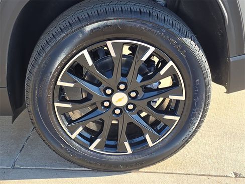 New 2026 Chevrolet Traverse LT image 34