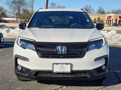 Certified 2022 Honda Pilot Sport image 2