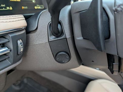 Certified 2022 Lincoln Corsair Reserve w/ Equipment Group 201A image 33