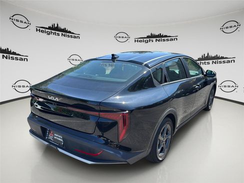Used 2025 Kia K4 FWD image 6