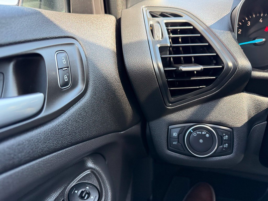 Used 2018 Ford Escape SE AWD/4WD image 25