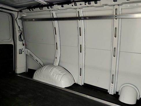 Used 2024 Chevrolet Express 2500 w/ Driver Convenience Package image 22