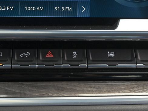 Used 2022 Chevrolet Silverado 1500 LTZ w/ LTZ Premium Package image 37