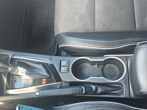 Used 2016 Toyota Corolla S image 20
