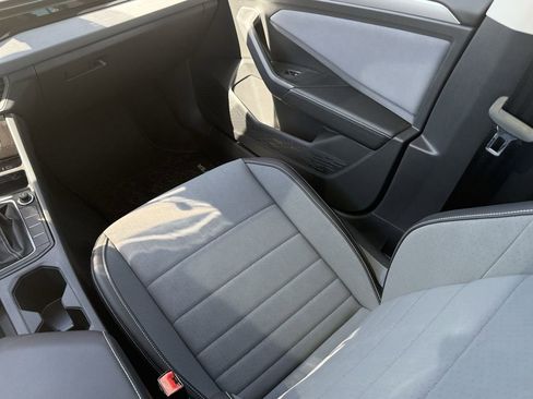 New 2026 Volkswagen Jetta SE image 27