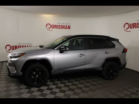 Used 2023 Toyota RAV4 XSE AWD/4WD image 4