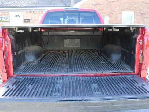 Used 2014 Toyota Tundra SR5 image 23