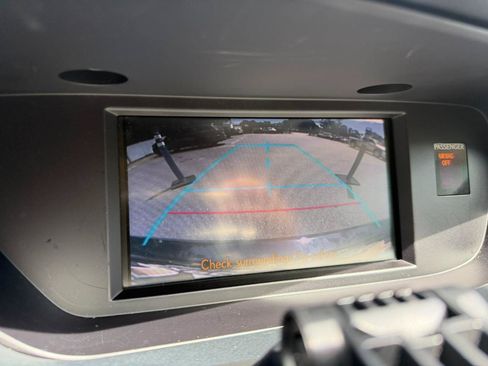 Used 2014 Lexus ES 350 w/ Premium Package FWD image 34