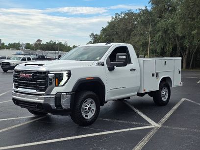 Used 2024 GMC Sierra 2500 Pro w/ Convenience Package
