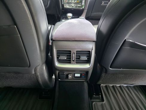 Used 2019 INFINITI QX50 Essential w/ Sensory Package AWD/4WD image 10