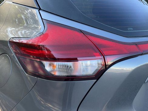 Used 2025 Nissan Kicks Play S FWD image 29