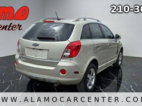 Used 2013 Chevrolet Captiva Sport LT image 5