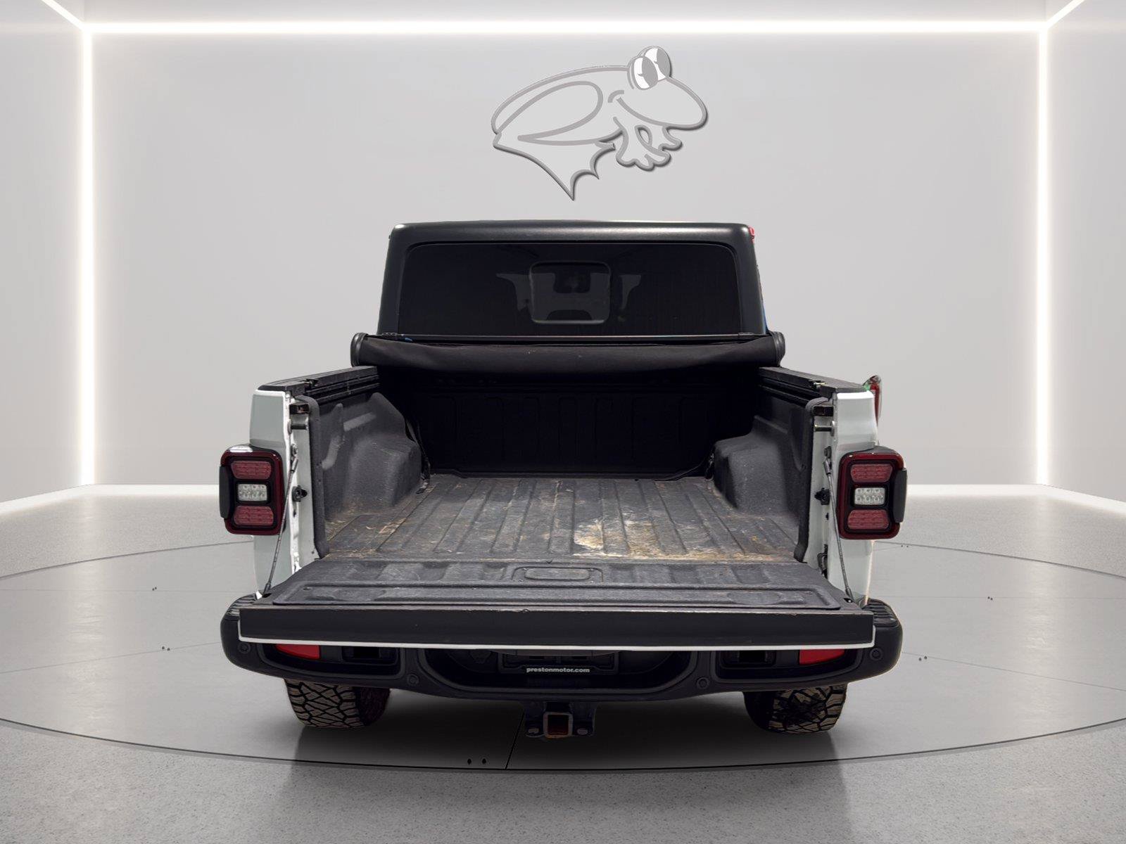 Used 2020 Jeep Gladiator Rubicon AWD/4WD image 9
