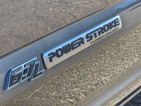 Used 2019 Ford F350 Platinum w/ Platinum Ultimate Package image 13