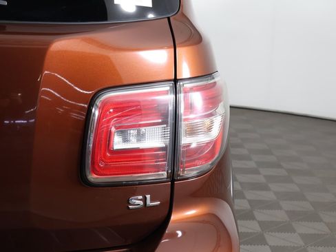 Used 2019 Nissan Armada SL w/ Premium Package image 18