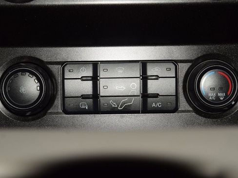 Used 2022 Ford F350 XL w/ Power Equipment Group image 22