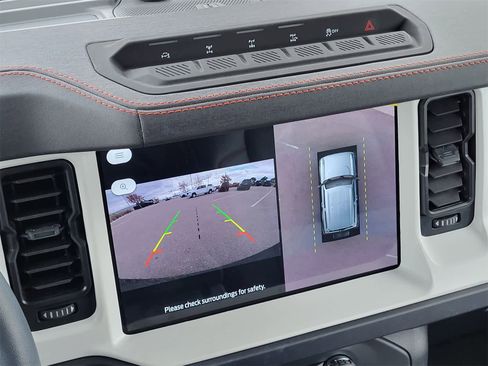 Used 2025 Ford Bronco Stroppe Edition image 16