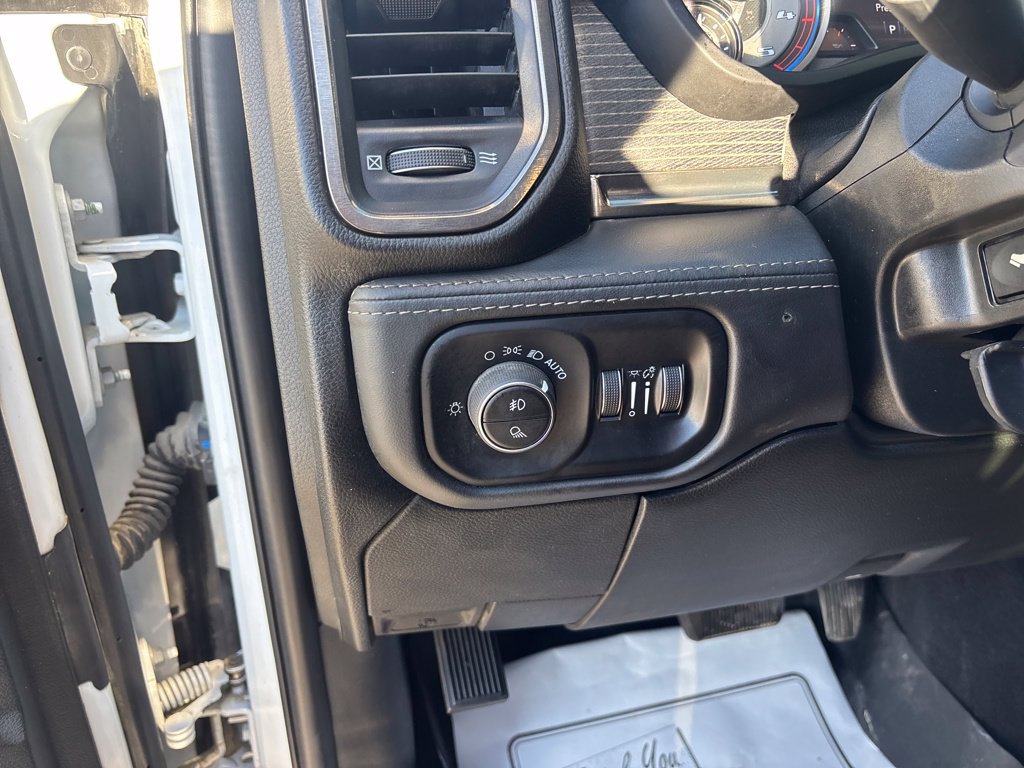 Used 2020 RAM 3500 Limited AWD/4WD image 18