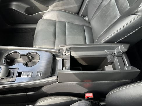 Used 2021 Nissan Rogue SL FWD image 59