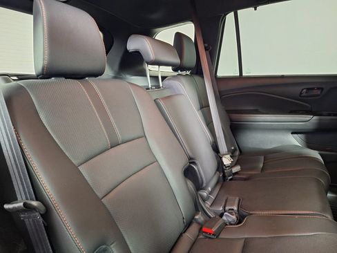 Used 2023 Honda Passport TrailSport image 30
