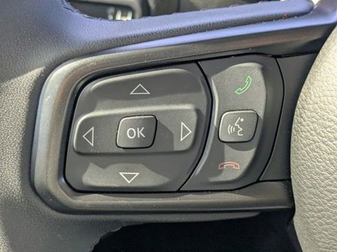 Used 2023 Jeep Gladiator Willys image 20