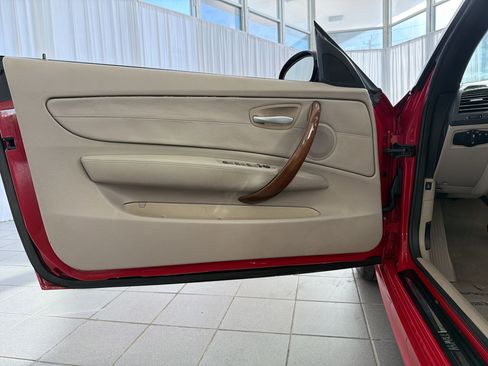 Used 2008 BMW 128i Convertible RWD image 19