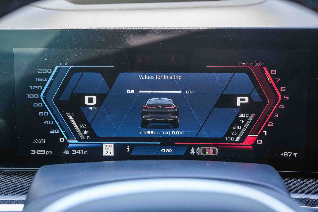 New 2026 BMW X6 M Competition w/ Executive Package AWD/4WD image 23