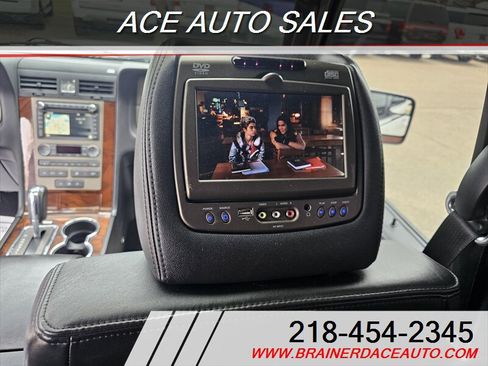 Used 2012 Lincoln Navigator L 4WD image 20