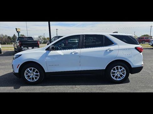 Used 2024 Chevrolet Equinox LT image 6