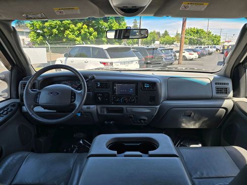 Used 2004 Ford F250 Lariat AWD/4WD image 14