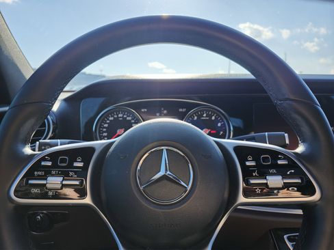 Used 2019 Mercedes-Benz E 300 image 29