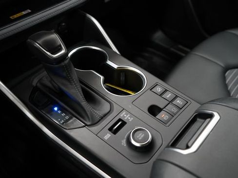 Used 2023 Toyota Highlander XSE image 51