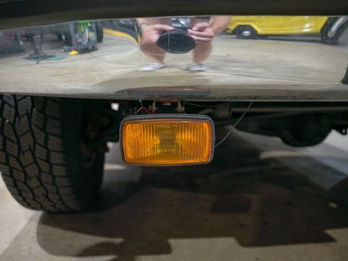 Used 1993 Ford F250 XLT image 38