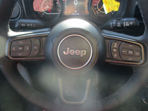 New 2026 Jeep Wrangler Unlimited Rubicon image 8